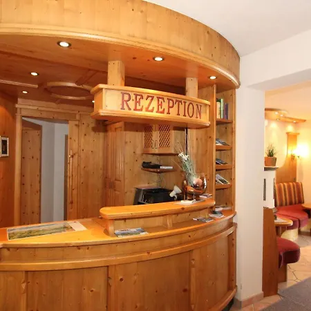 Lavish In With Balcony * Oetz