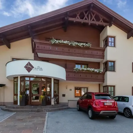 Lavish In With Balcony Apartment Oetz